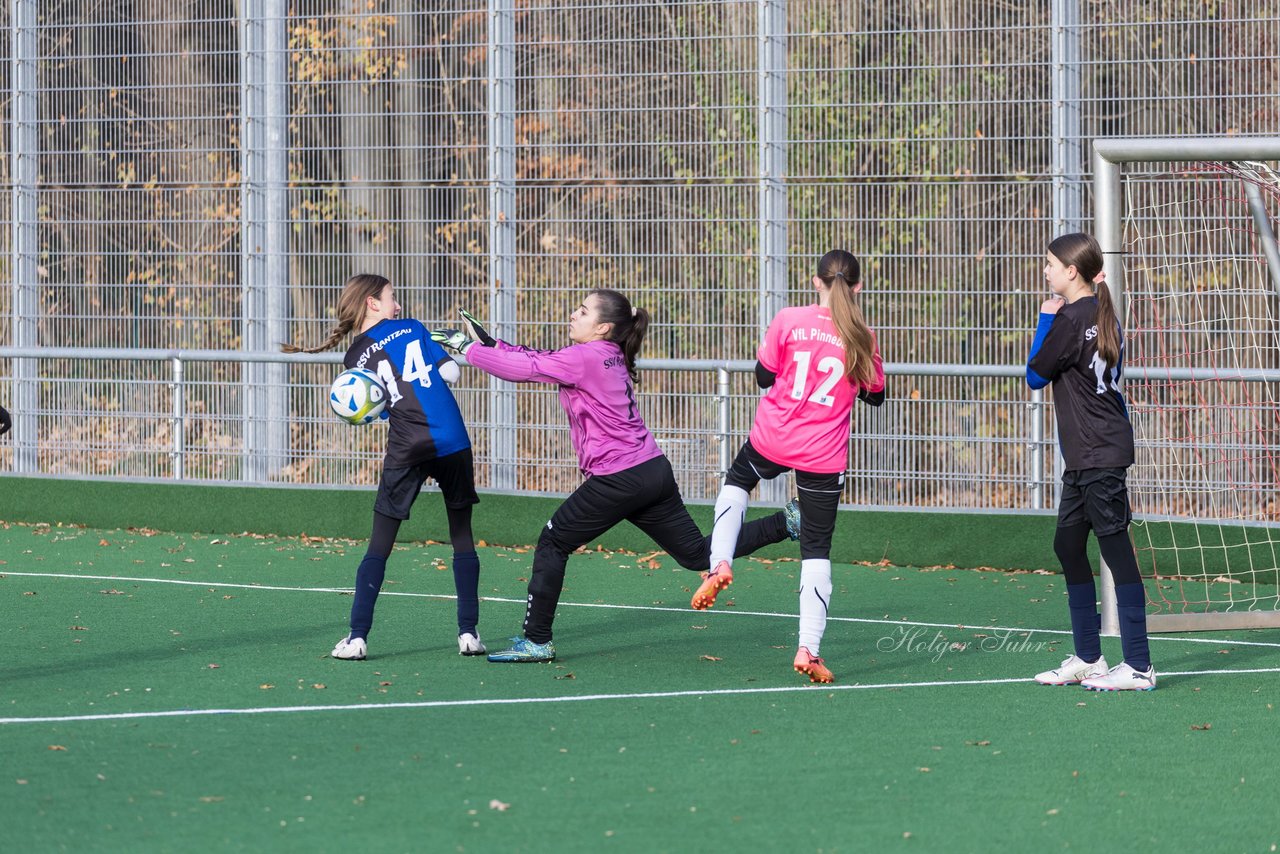 Bild 232 - wCJ VfL Pinneberg - SSV Rantzau : Ergebnis: 0:0